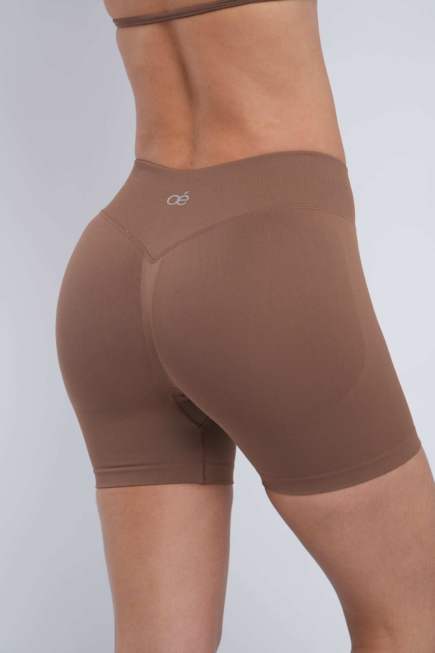 Thrive Shorts 4.5"