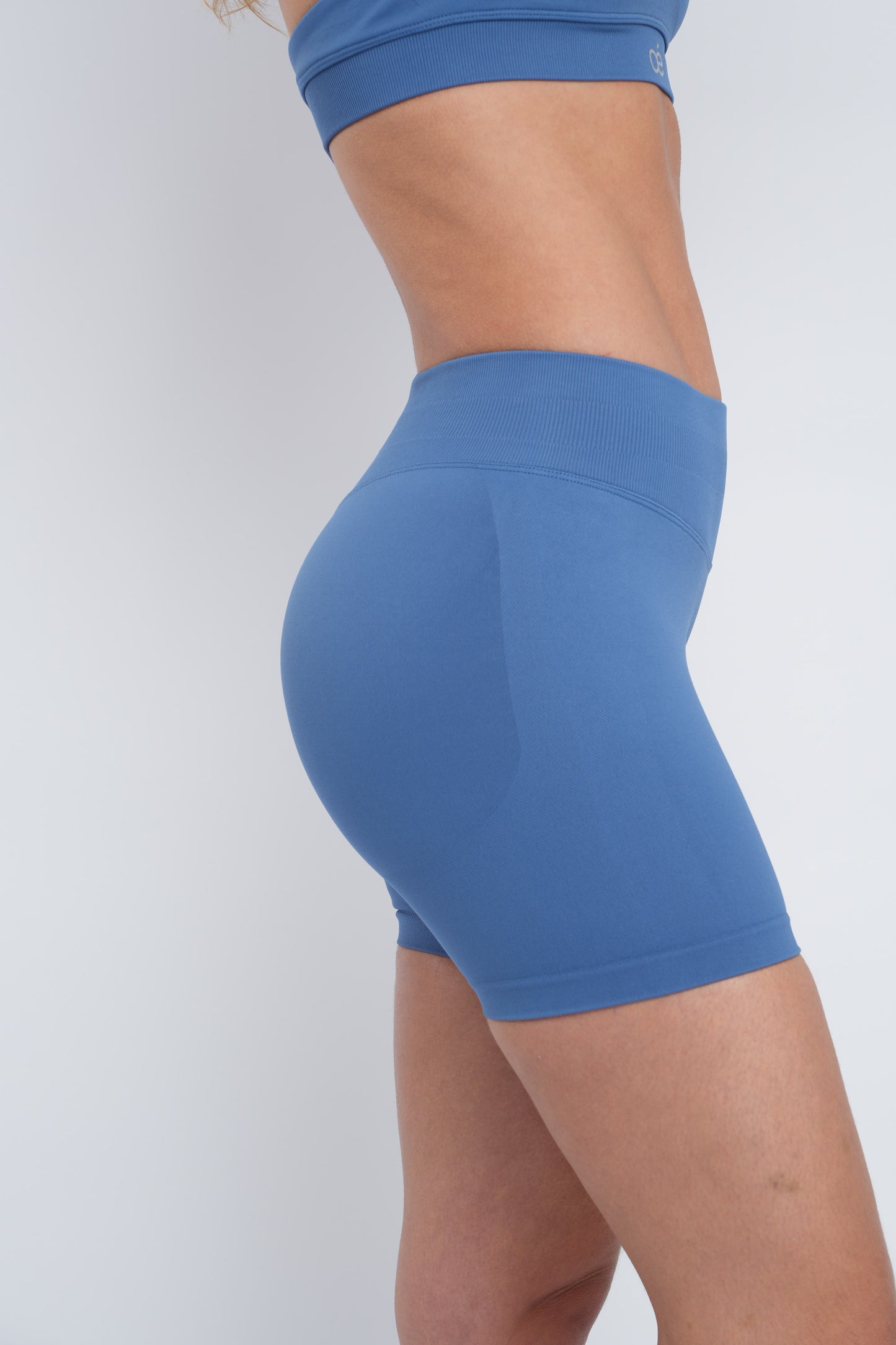 Thrive Shorts 4.5"